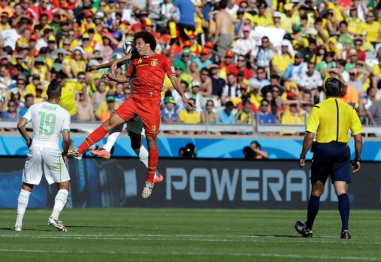 Belgijski Zidane z afro na głowie