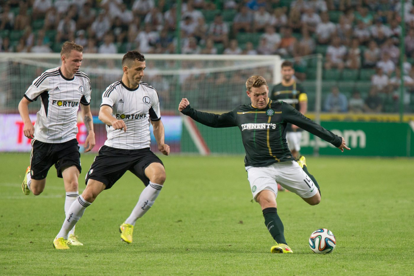 Równi i równiejsi, czyli UEFA ostrzegła Celtic