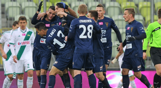 Ekstraklasa: Pogoń z historycznym zwycięstwem!