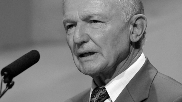 FJW: Gero Bisanz – odszedł trener legenda