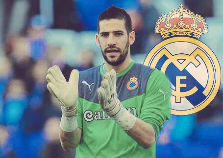 Kaczki transferowe: nie tylko afera szpiegowska. Nowy numer jeden w bramce Leeds