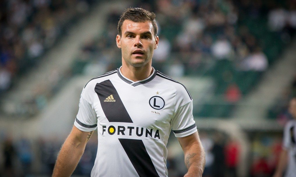 Wściekła Legia psuje święto w Chorzowie