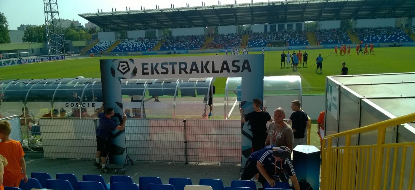 Ekstraklaso, Internet cię nie zabije