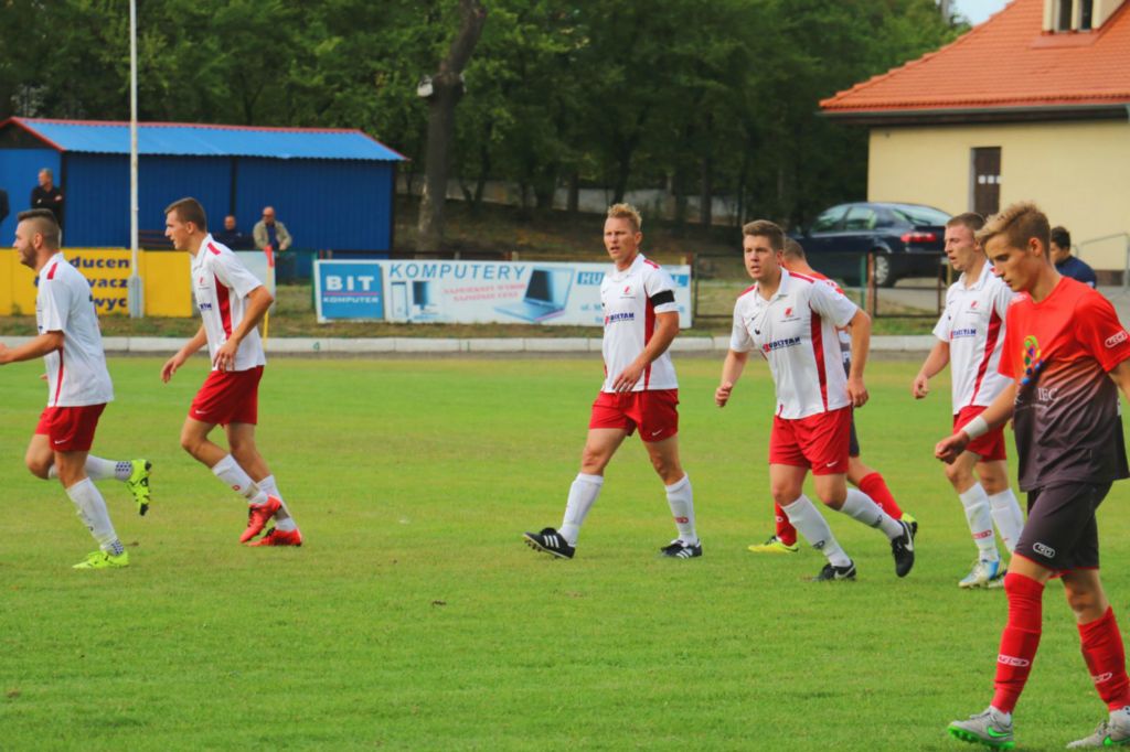„Panie sędzio, to k*** jest faul!”, czyli rzeczywistość w niższych ligach