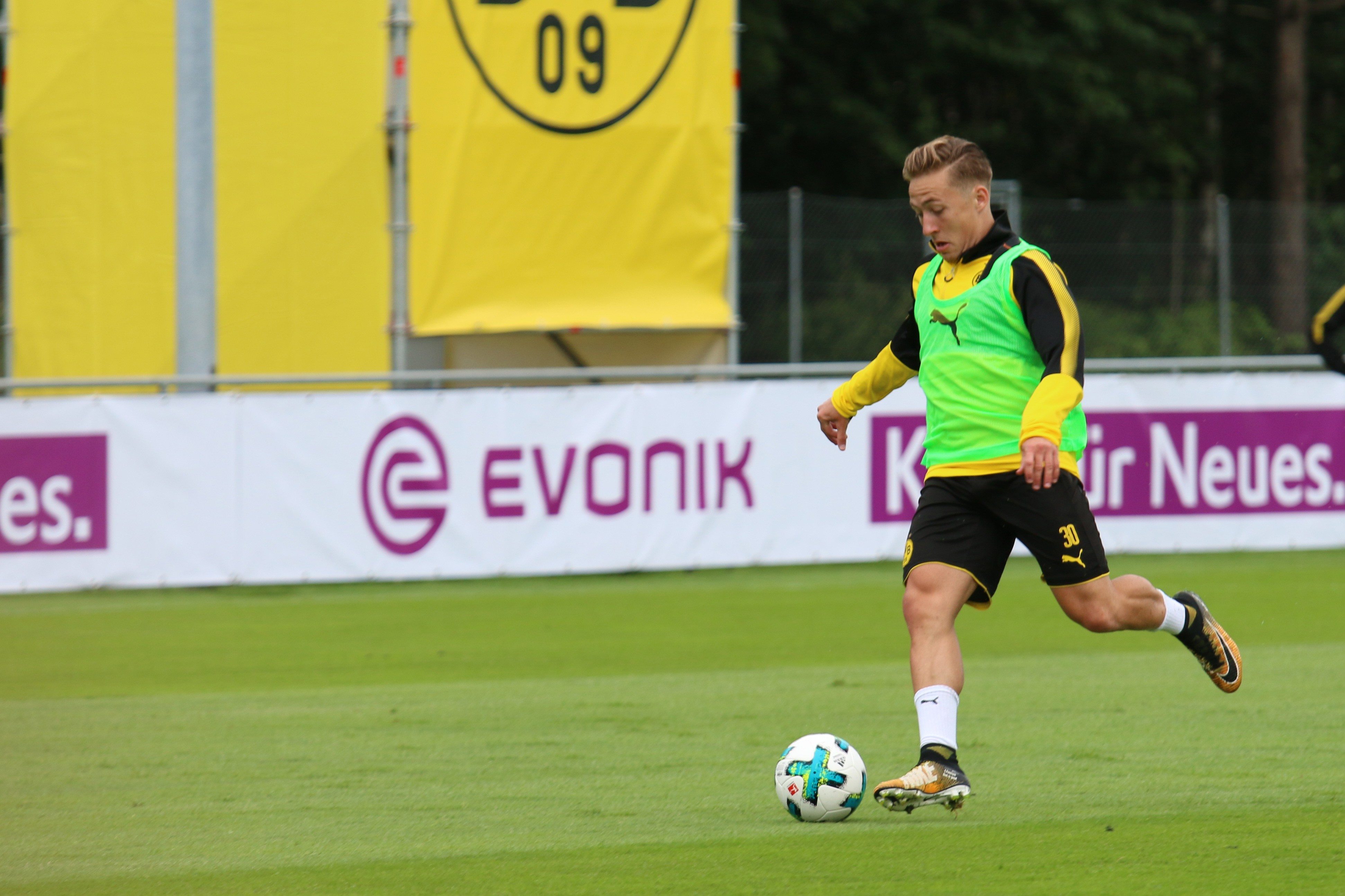 O nich będzie głośno: Nowy diament z Dortmundu