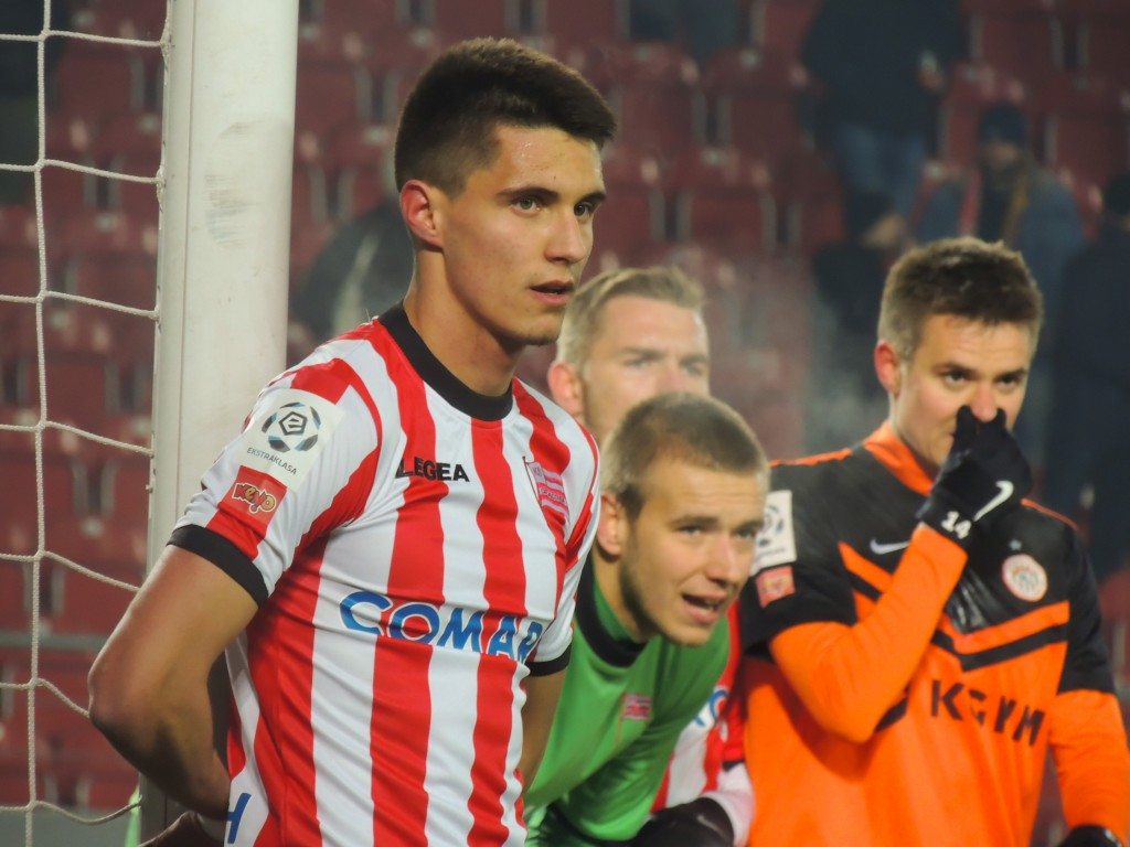 Ekstraklasa skrzydłowymi stoi? Ranking 2015/2016!