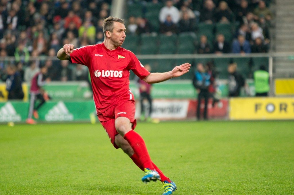 Lechia ogrywa Cracovię i nadal jest liderem