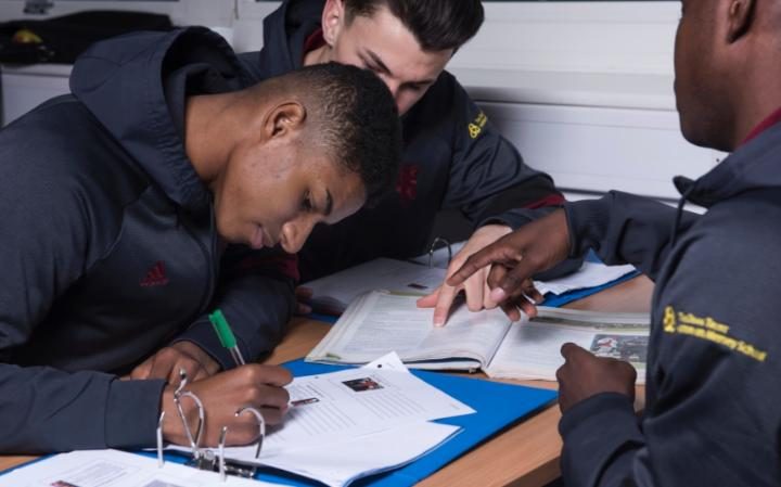 Ligowy Bigos #26: Piłkarze są dzisiaj jak uczniowie. I vice versa…