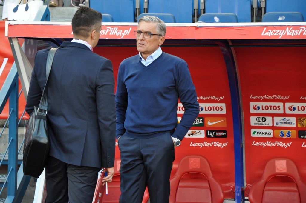 Gole, które się słyszy – czyli o historycznych reakcjach komentatorów piłkarskich