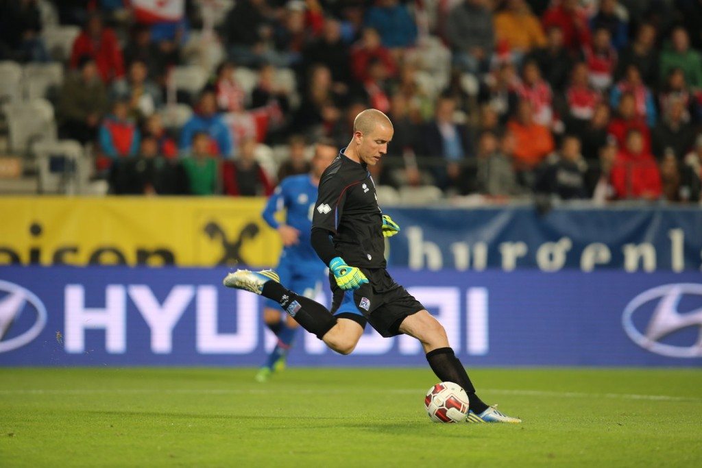 Czy wyreżyseruje dziś piłkarski thriller? Reklamy Hannesa Halldorssona