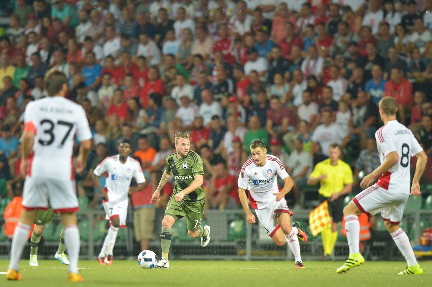 Pucharowa Legia u siebie. Czy trzeba drżeć o awans?