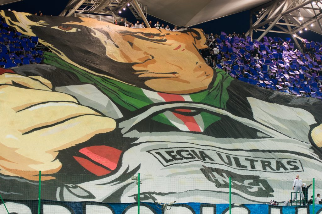 Legia pieczętuje awans dzięki debiutanckim trafieniom