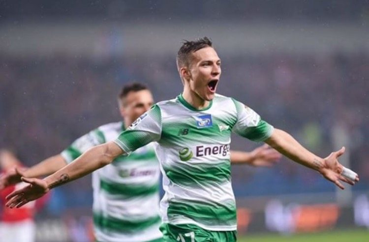 Podtrzymać dobrą formę, ciężko trenować, spełniać marzenia [WYWIAD]