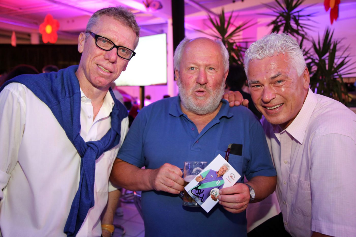 Der Klassiker dla Bayernu, Stoeger out i debiut Kapustki