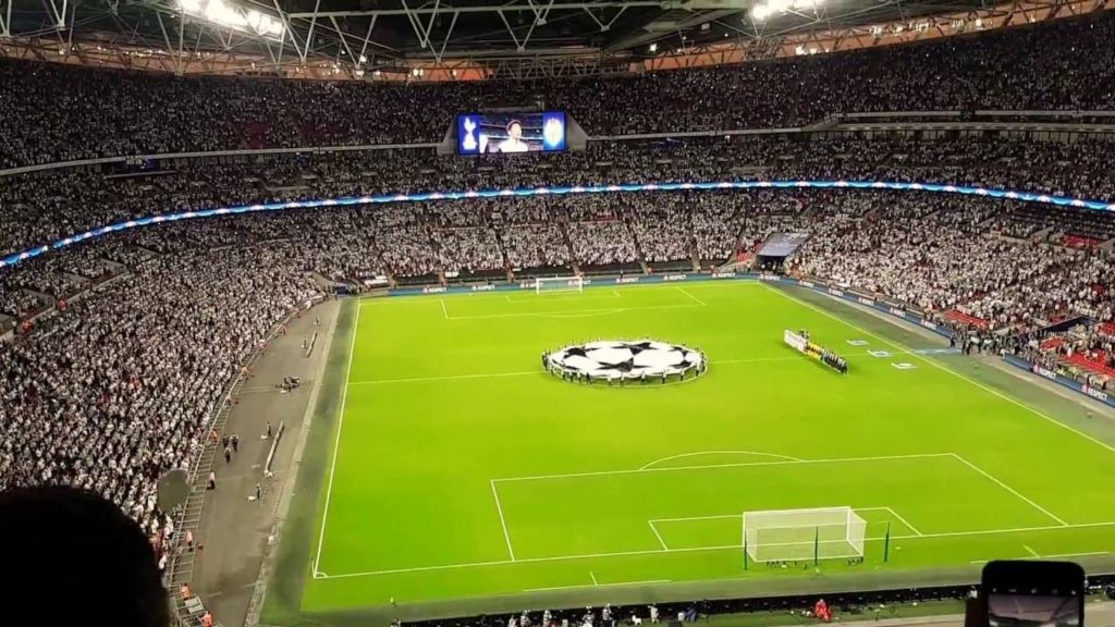 Elektryzujące starcie na Wembley. Higuain i spółka wyeliminowali Tottenham