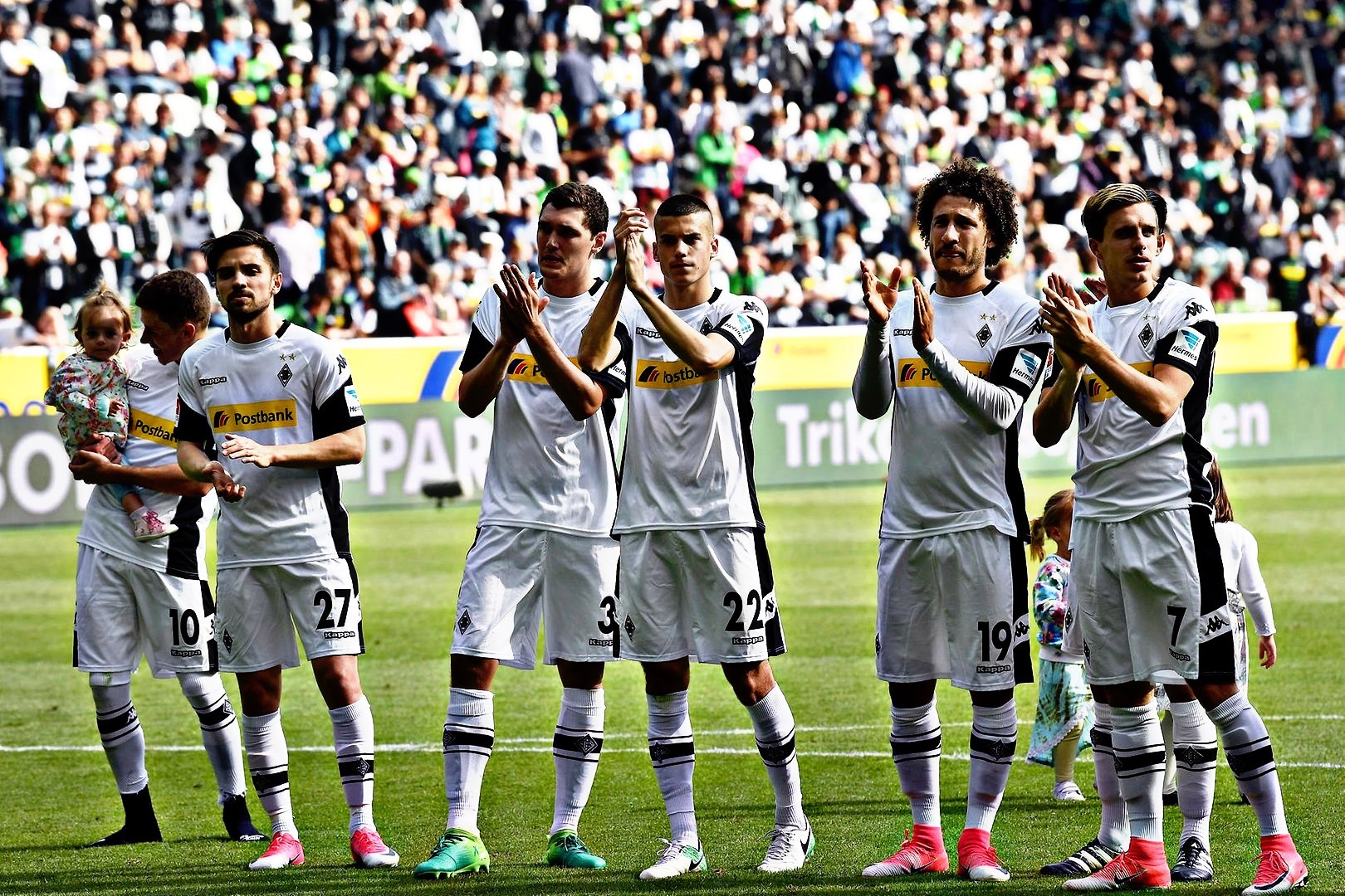 Źrebaki w galopie. W czym tkwi ich siła?