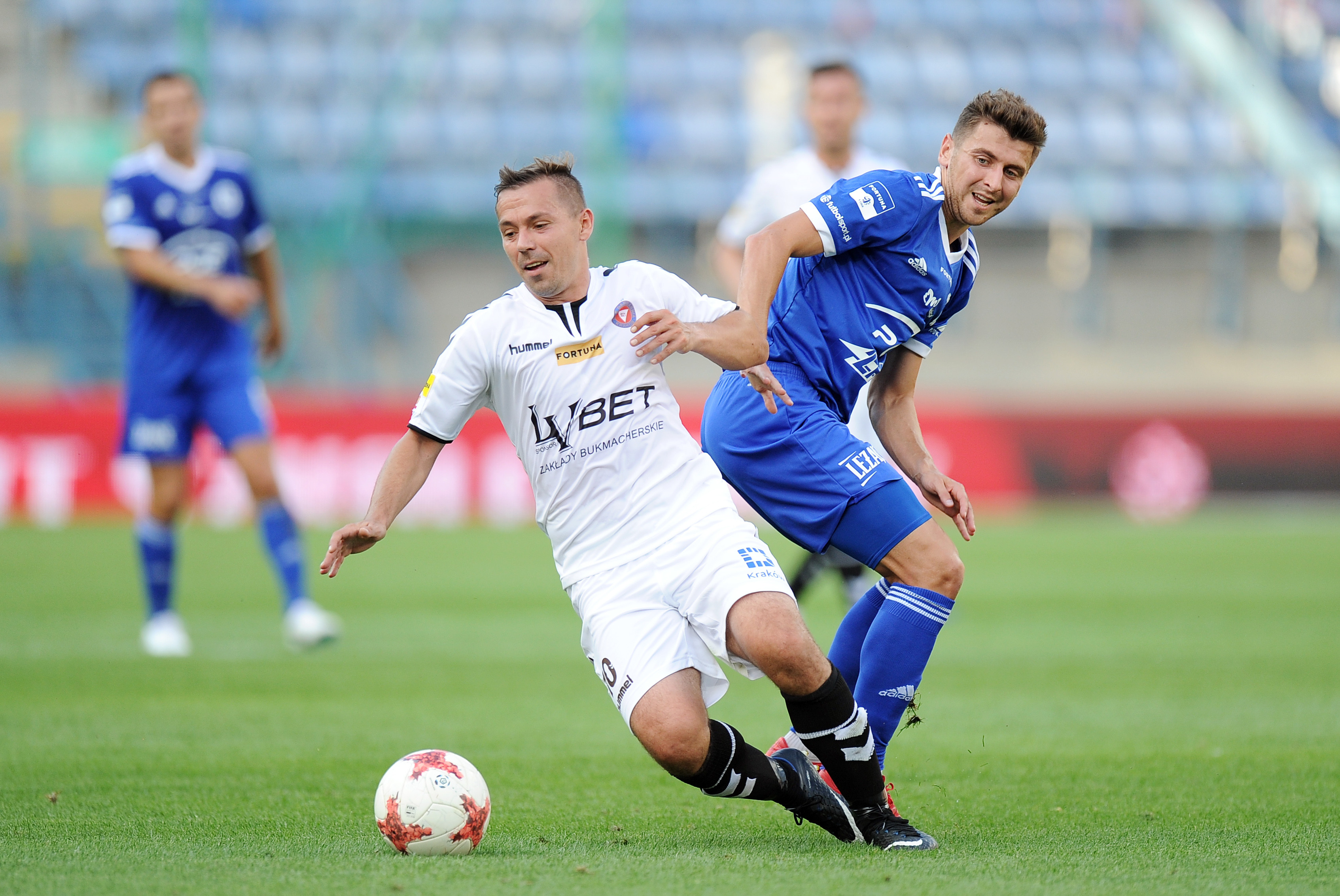 „Chciałbym pomóc kolegom swoją grą utrzymać się w I lidze” (ROZMOWA)