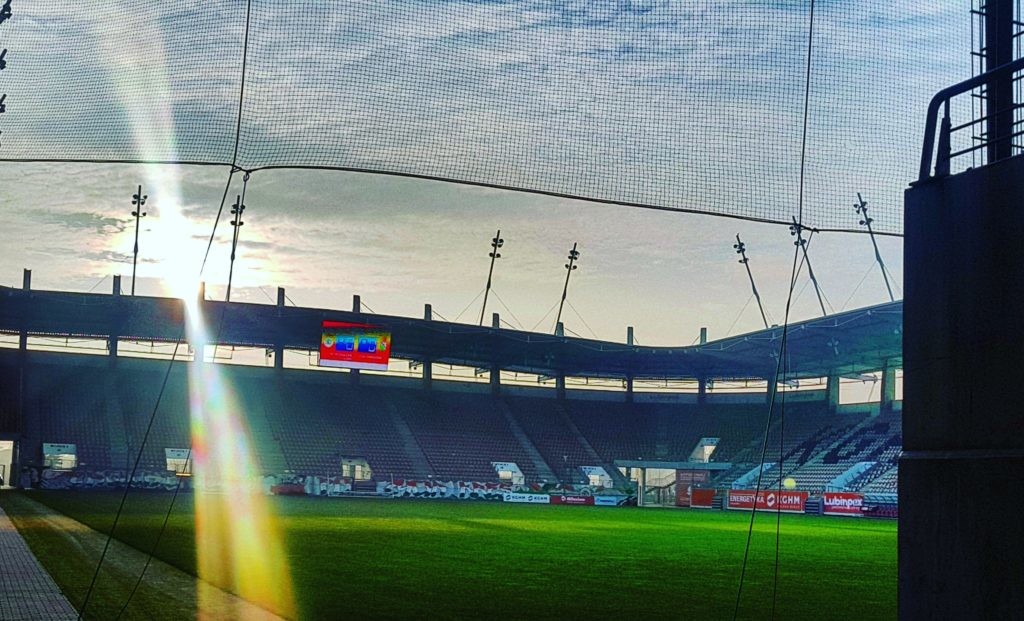 Jak to jest z tym zarządzaniem ryzykiem finansowym w klubach piłkarskich?