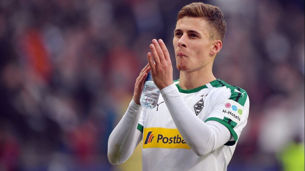 Pustka po Hazardzie. Borussia wciąż szuka następcy Belga