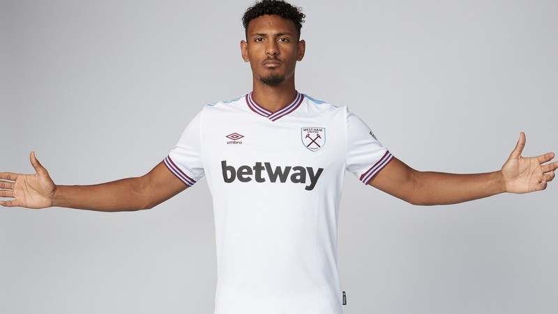 Sebastien Haller rusza na podbój Premier League