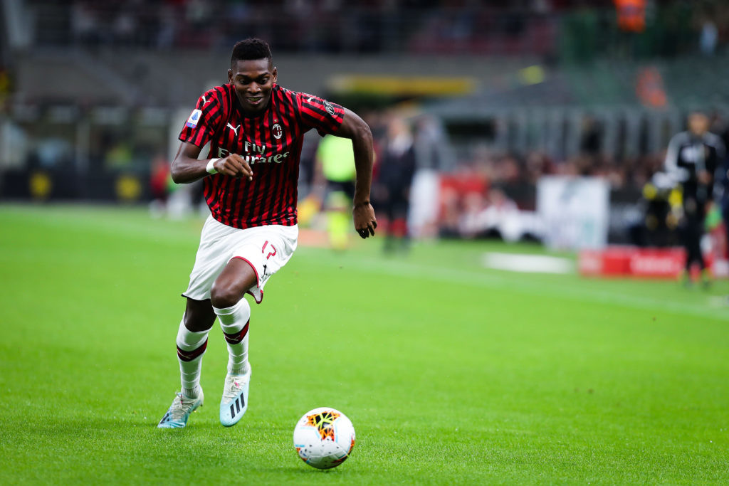 Milan wciąż w budowie. „Rossoneri” przegrywają na wyjeździe z Romą 1:2