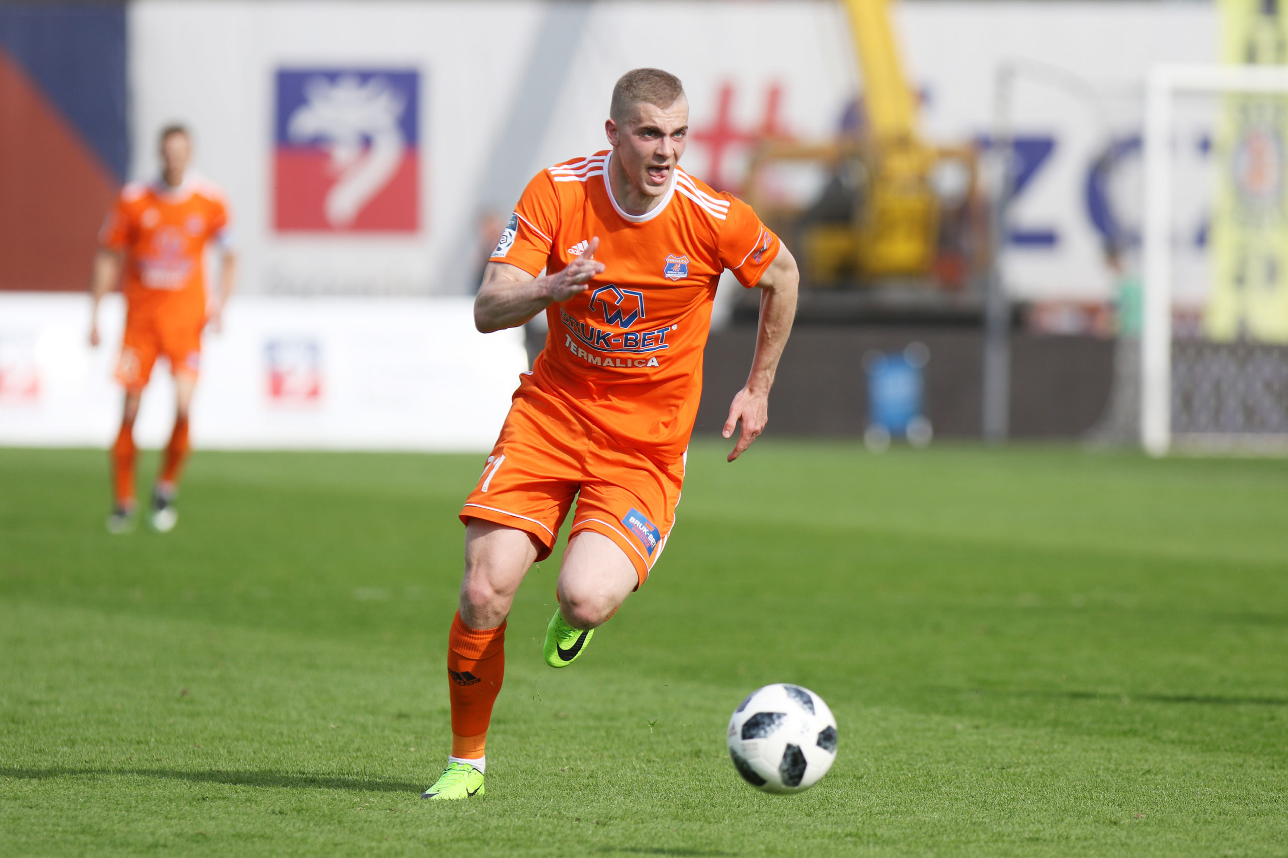 Laga Do Przodu – Termalica cichym faworytem?