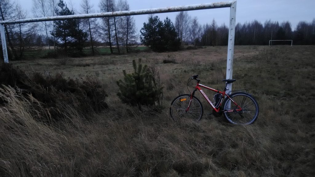 Rozmowa z twórcą fanpage’a „Pił-kolarz – rowerowa turystyka stadionowa”