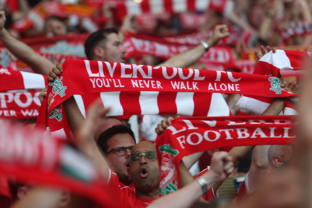 Liverpool i Everton wracają do gry. Derby Merseyside na start