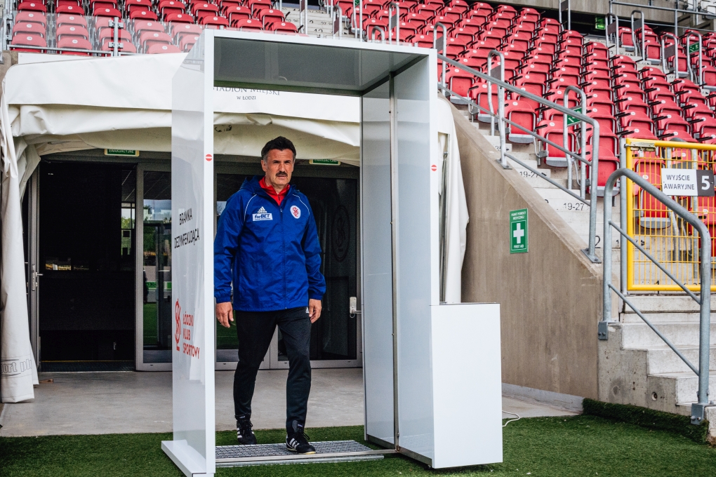 Kolos na Stawowych nogach