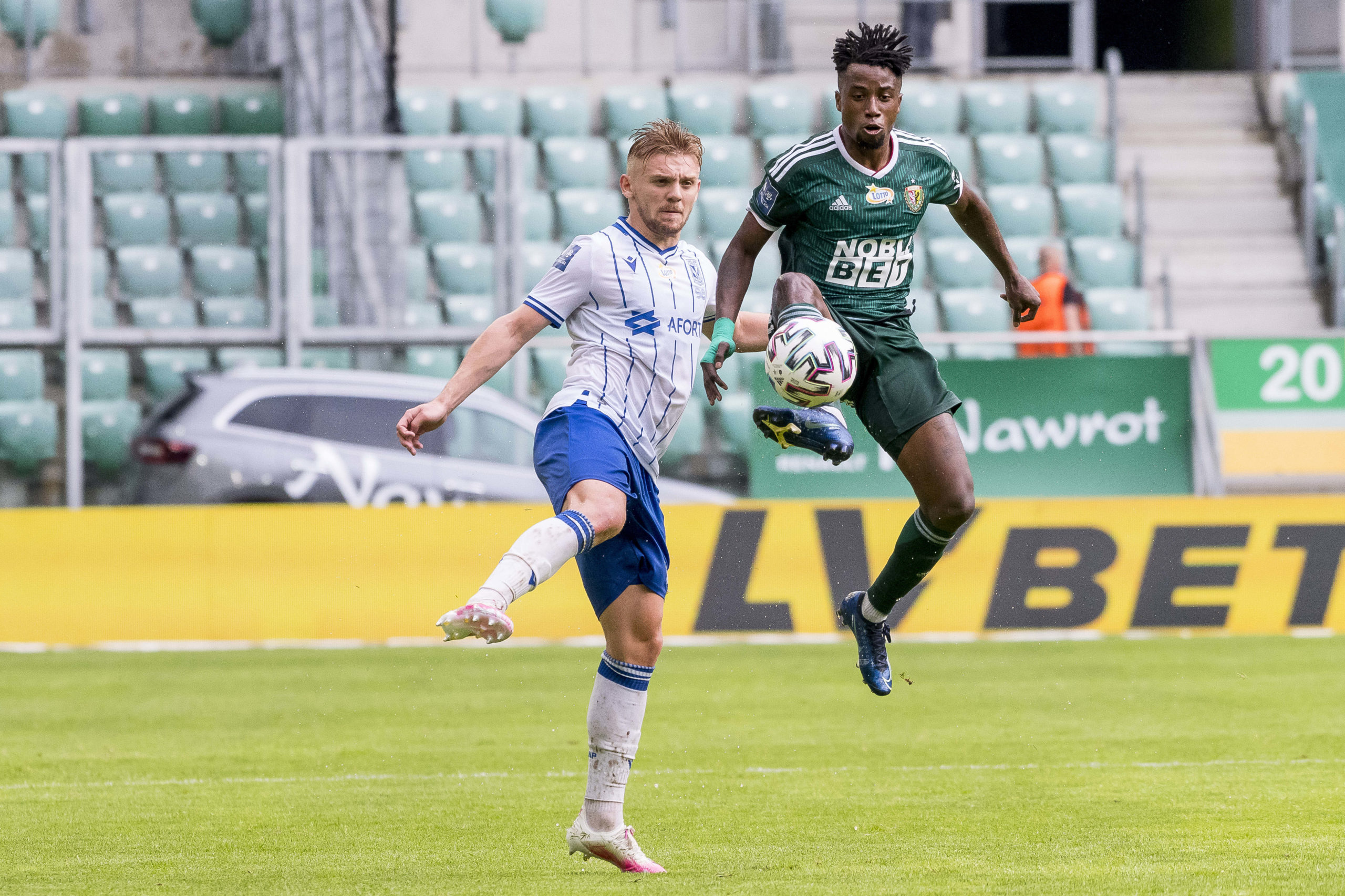 Kierunek Europa. Który klub wybierze Kamil Jóźwiak?