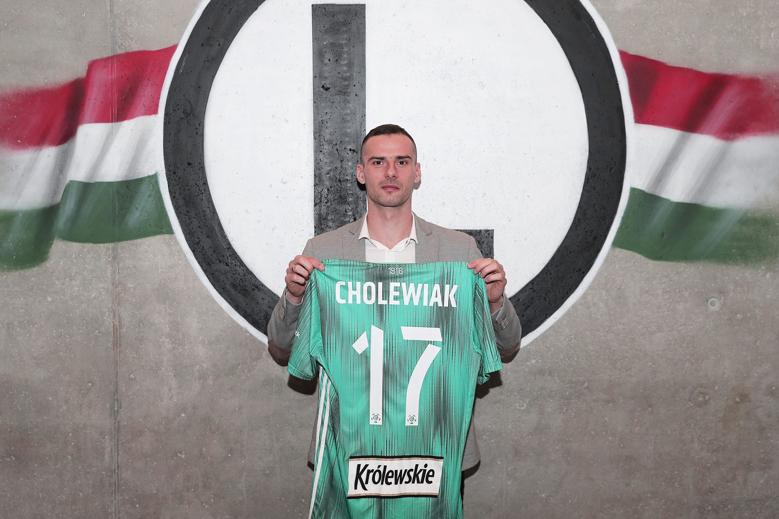 Ile można czekać, czyli piłkarska historia Mateusza Cholewiaka