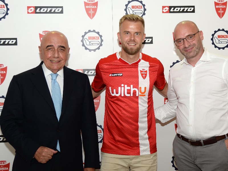 Kaczki transferowe: Witamy w nowej rzeczywistości piłkarskiego rynku