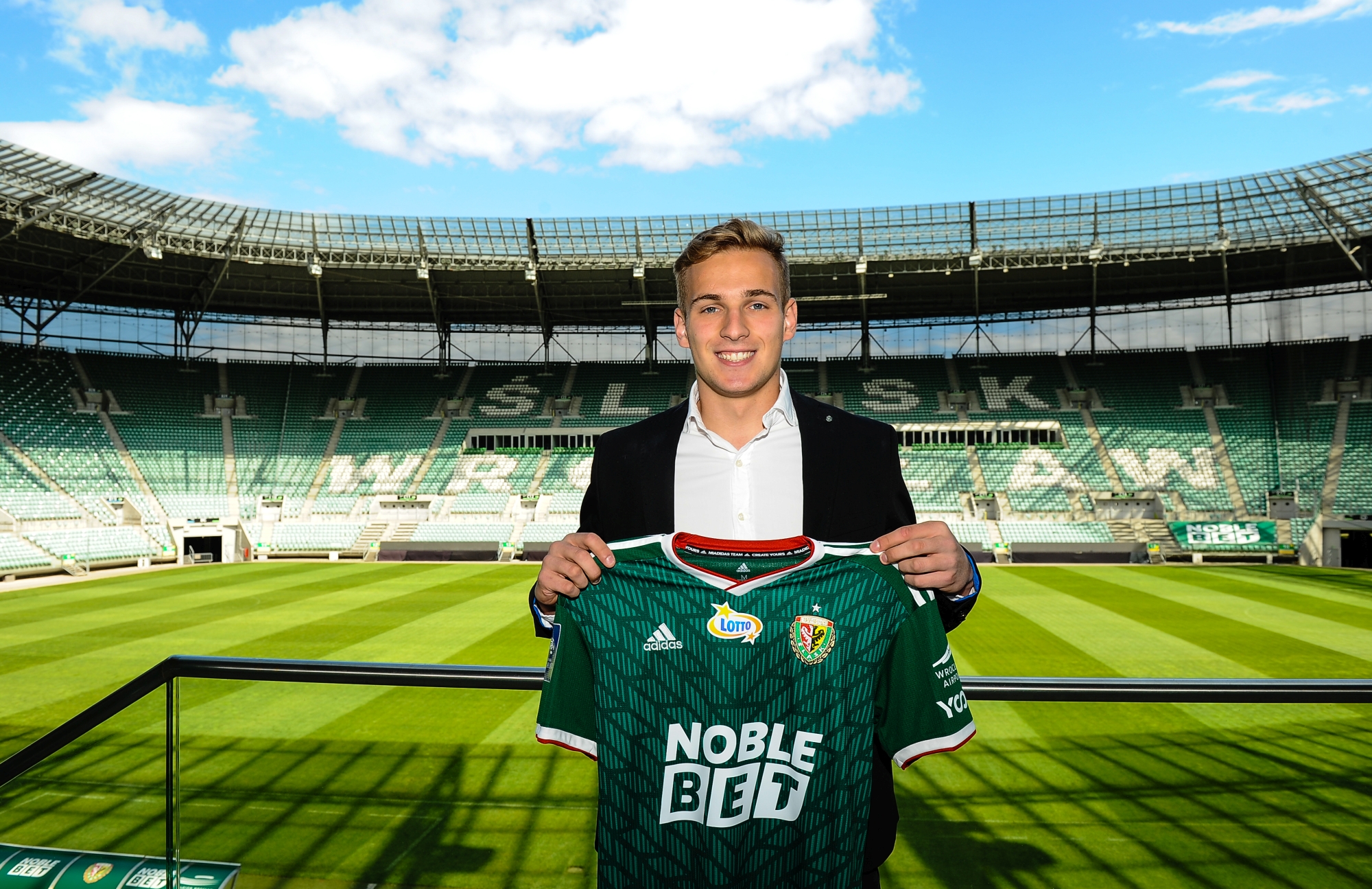 Mateusz Praszelik oficjalnie zawodnikiem Śląska Wrocław