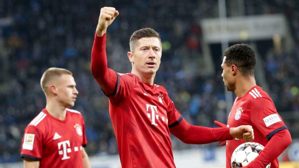 Lewandowski bez gola, ale z asystą. Bayern zwycięża w Superpucharze Europy