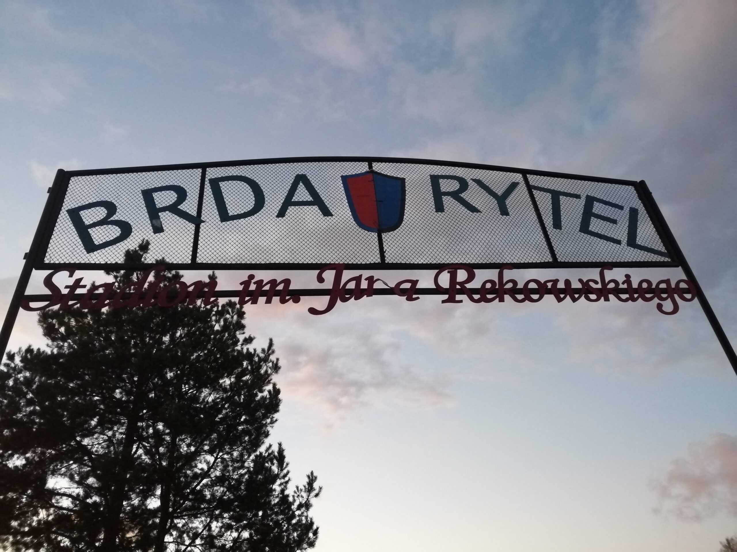 Brda Rytel: zapomnieć o przeszłości i walczyć o lepsze jutro (Reportaż)