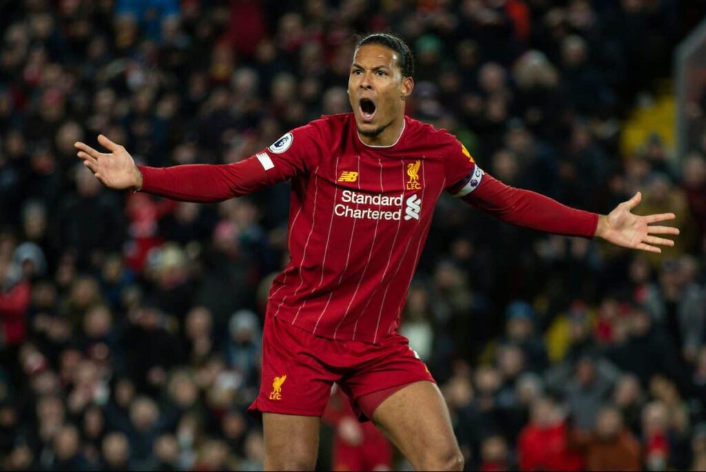 Angielska herbata: Virgil van Dijk i kontuzja, która wstrząsnęła Liverpoolem