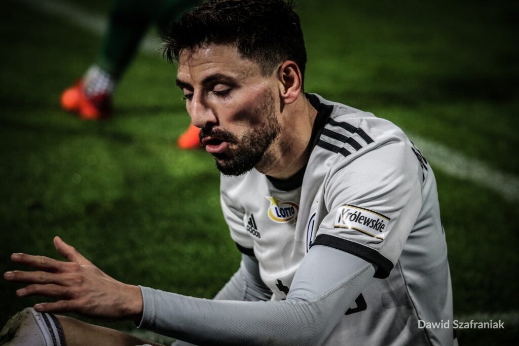 Legia remisuje z Jagiellonią i traci szansę na fotel lidera