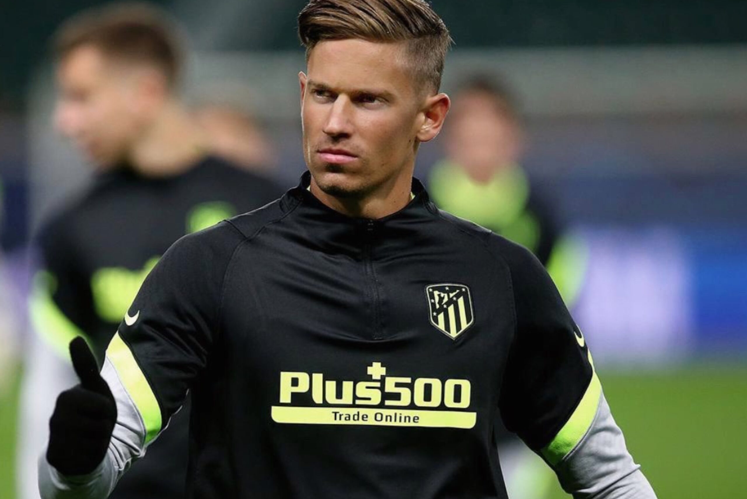 Odrzuceni, którzy stanowią o sile rywala zza miedzy