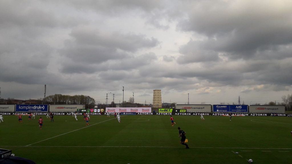 Nowy-stary stadion Rakowa nie zachwyca. W Częstochowie na razie bez cudu
