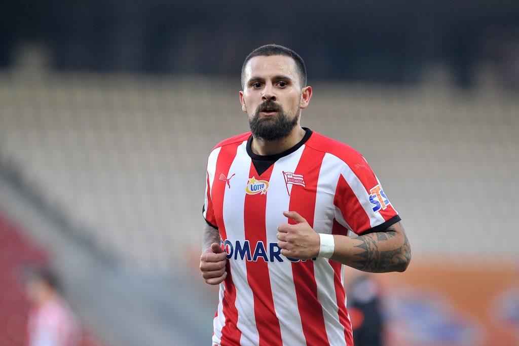 Marcos Alvarez i jego zagadka. Przyjęcie królewskie, na którym trzeba zacząć błyszczeć