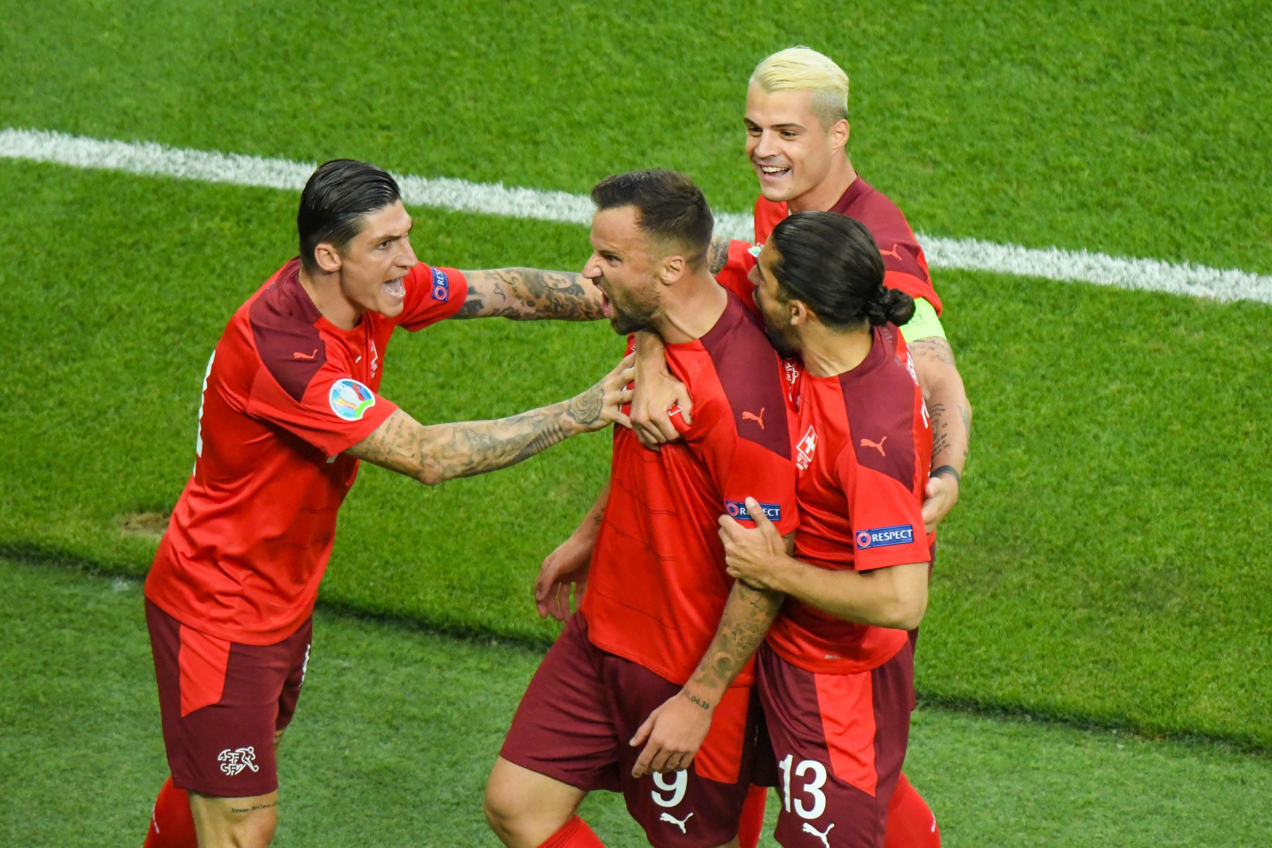 Haris Seferović dźwignął presję i uciszył krytyków. Pójdzie za ciosem?