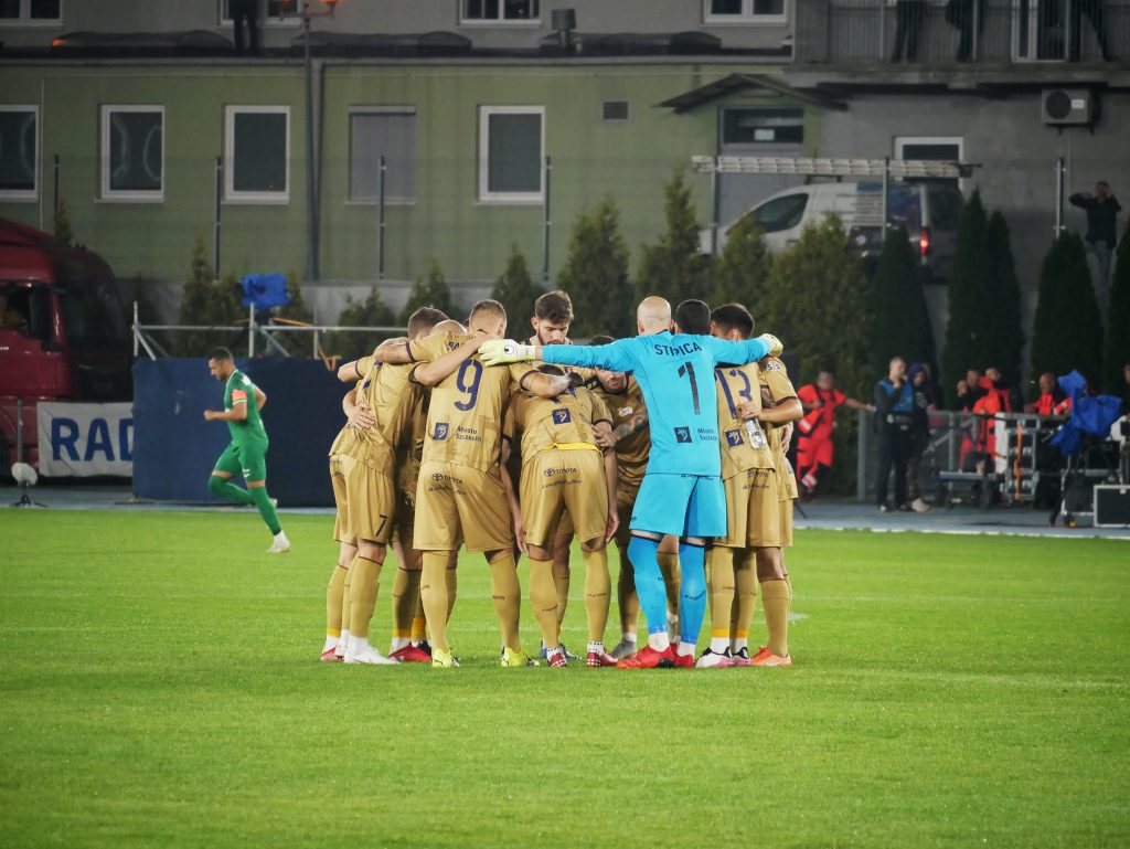 Pięć powodów, dla których Pogoń Szczecin wygra z Lechem Poznań