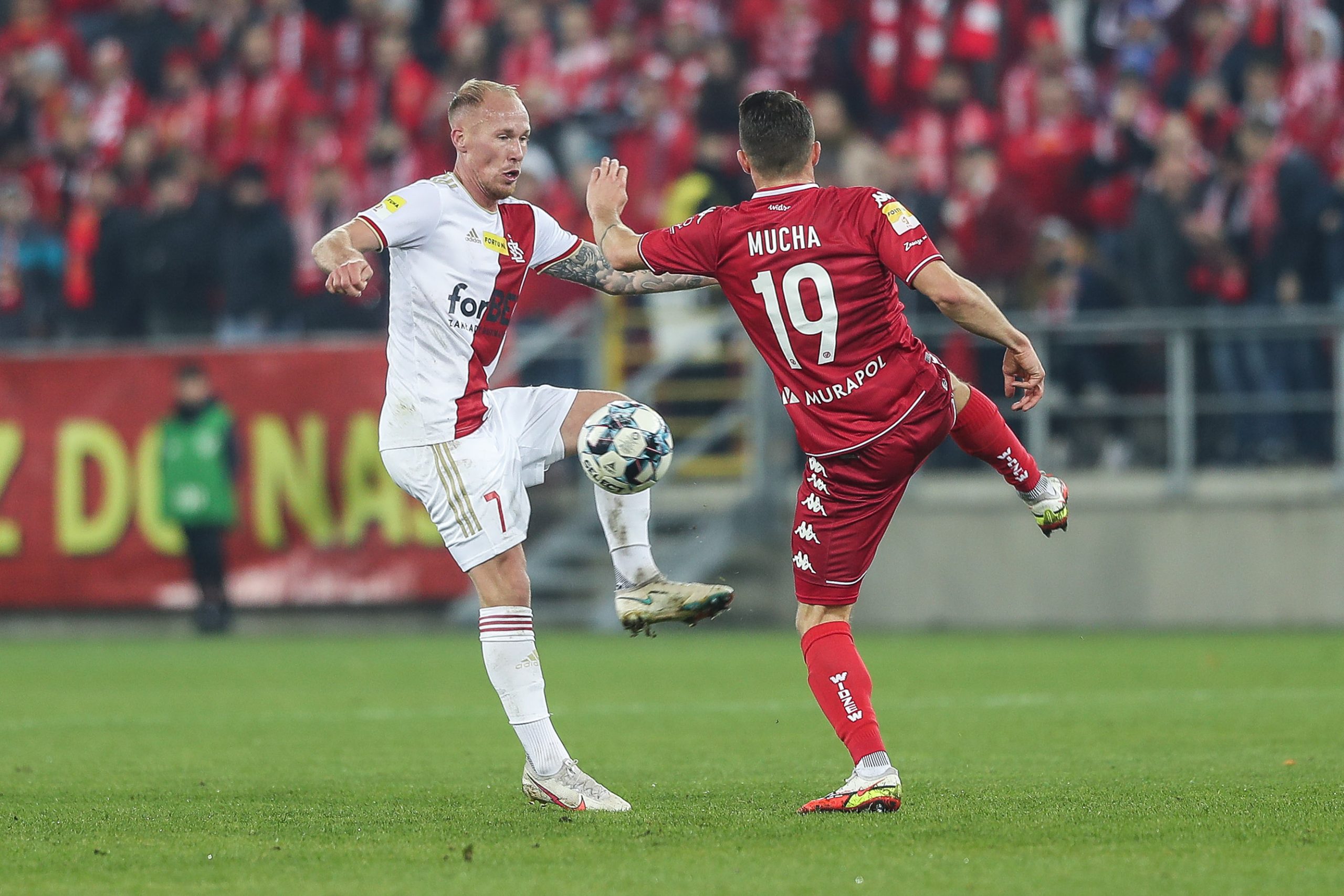 67. derby Łodzi na remis. ŁKS oddał prowadzenie w końcówce meczu