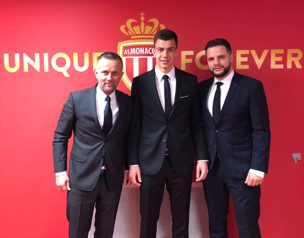 Box2box to nie tylko Radosław Majecki! Są kolejne talenty. [WYWIAD]