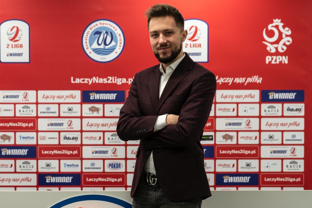 Mateusz Mazur: Wolałbym podpisywać z trenerami dłuższe umowy