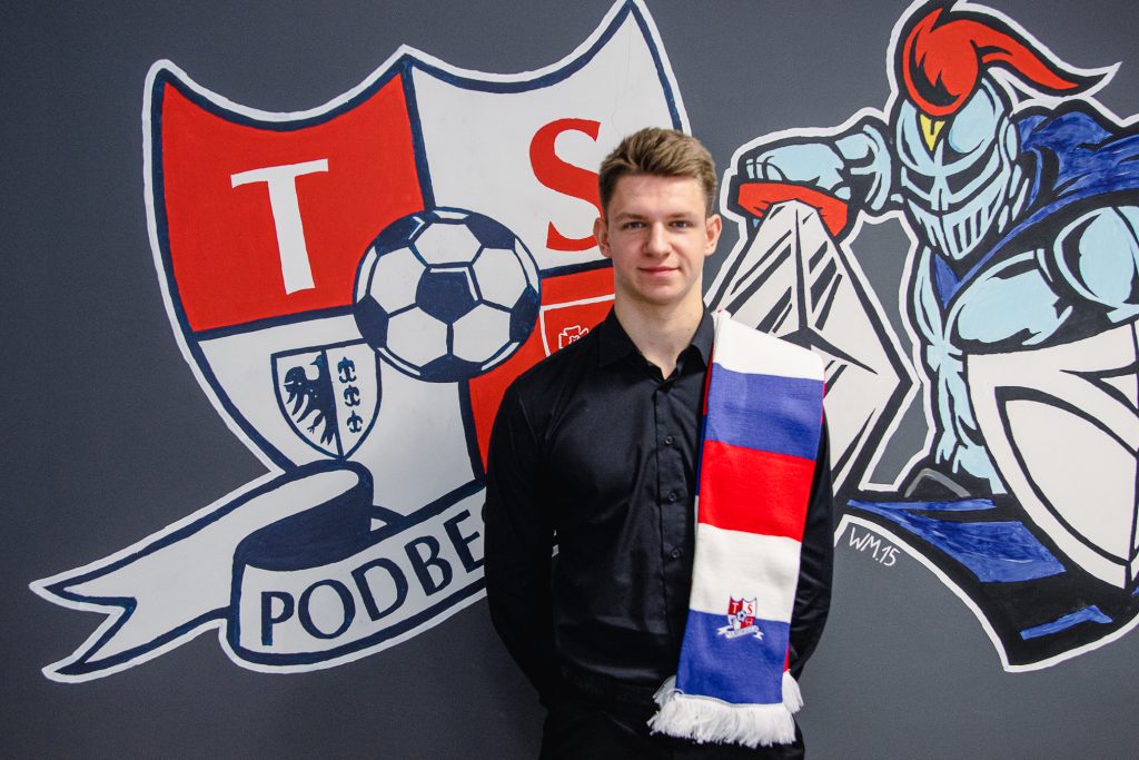 Mateusz Lipp: Nigdy nie chciałem być jak wszyscy [WYWIAD]