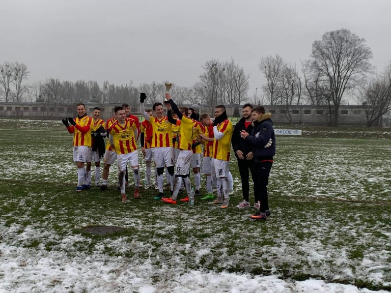 Skra 1921 Warszawa na stulecie wróciła na piłkarską mapę Polski