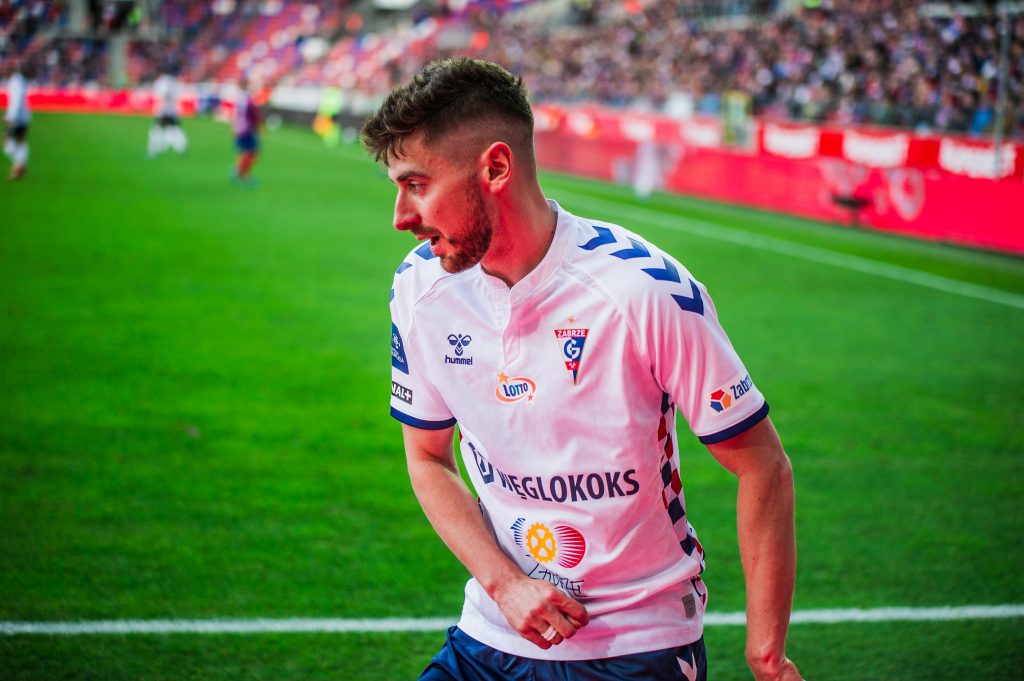 Bartosz Nowak nowym piłkarzem Rakowa Częstochowa.