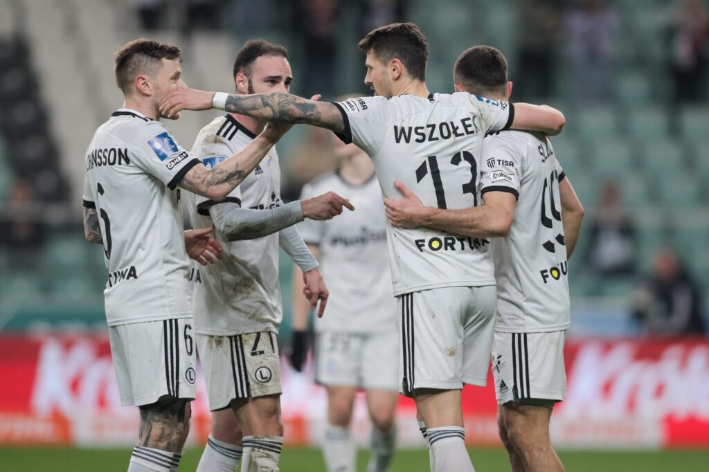 Legia Warszawa spisuje się coraz lepiej!