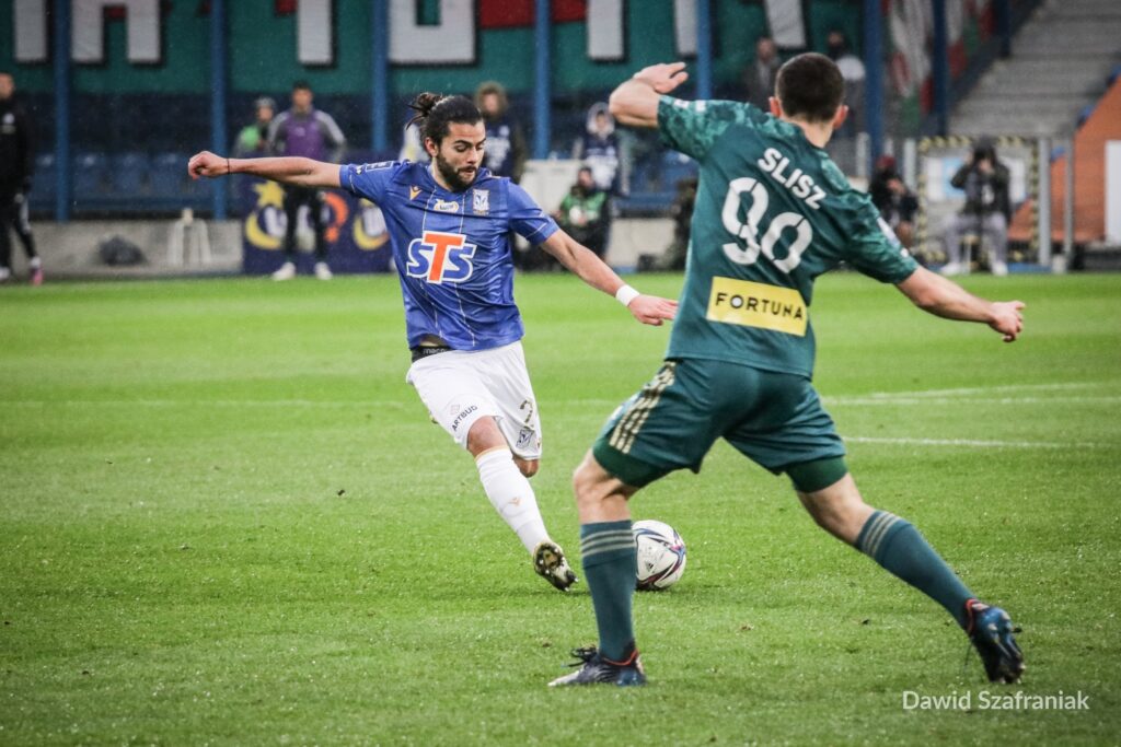 Dwa remisy i po jednym zwycięstwie i porażce. Kto przechyli szalę na swoją korzyść?